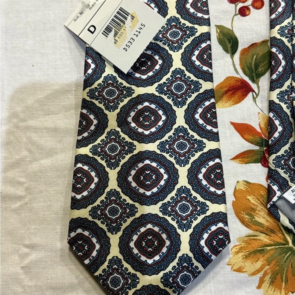 Stafford patterned blue